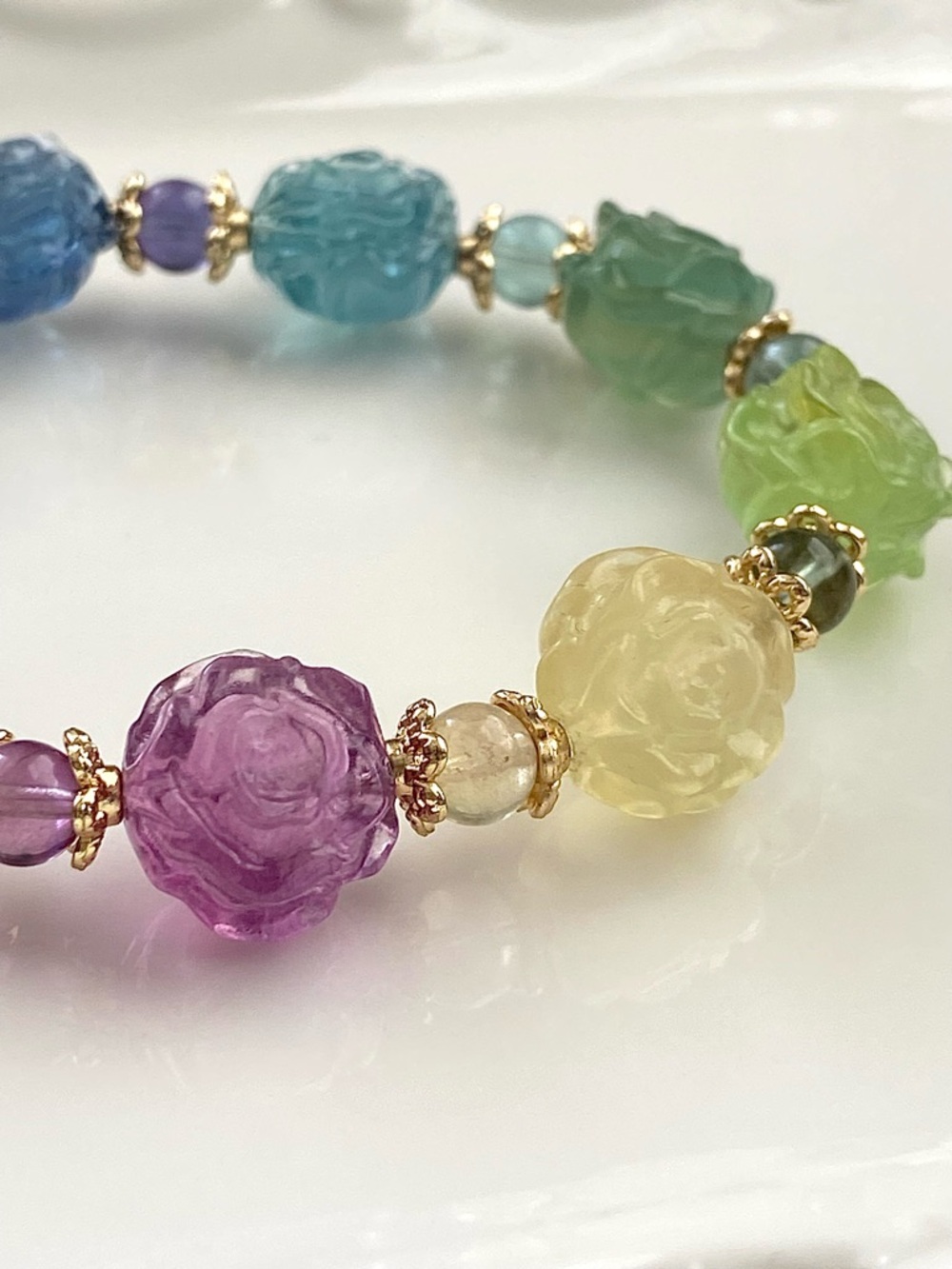 B165-Handmade Multicolor Carved Fluorite Flower Stretchable Bracelet - Picture 8 of 8